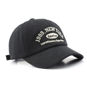 Collin | Stijlvolle New York pet in de kleur Zwart voor heren in stijl geschikt voor alle seizoenen.