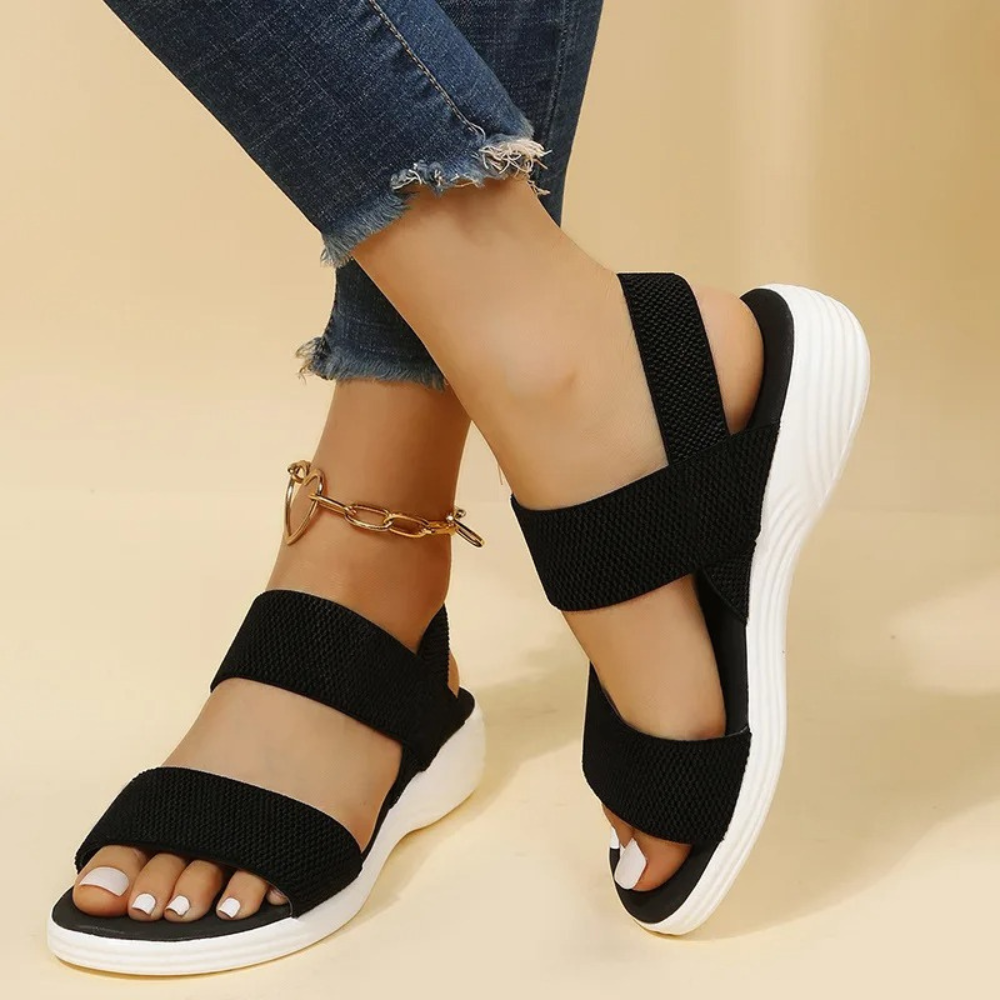Comfortabele orthopedische mesh slip-ons in de kleur 36 voor dames in stijl ideaal voor de zomer.