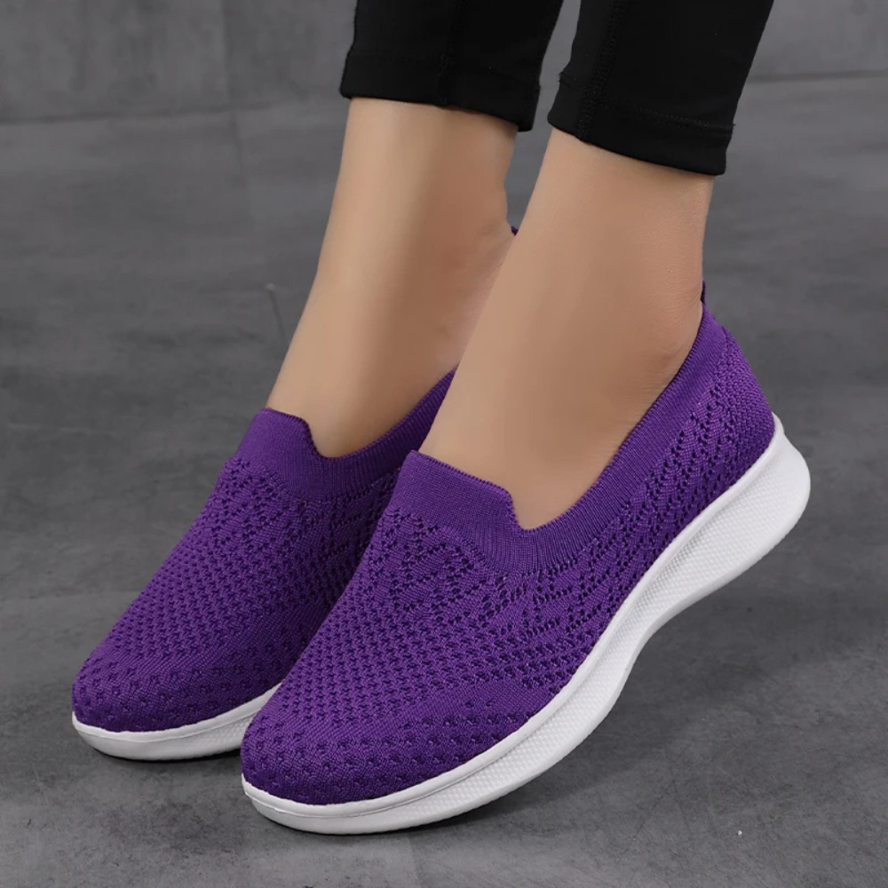 Comfortabele platte instapschoenen in de kleur 35 voor dames in stijl ideaal voor de lente.