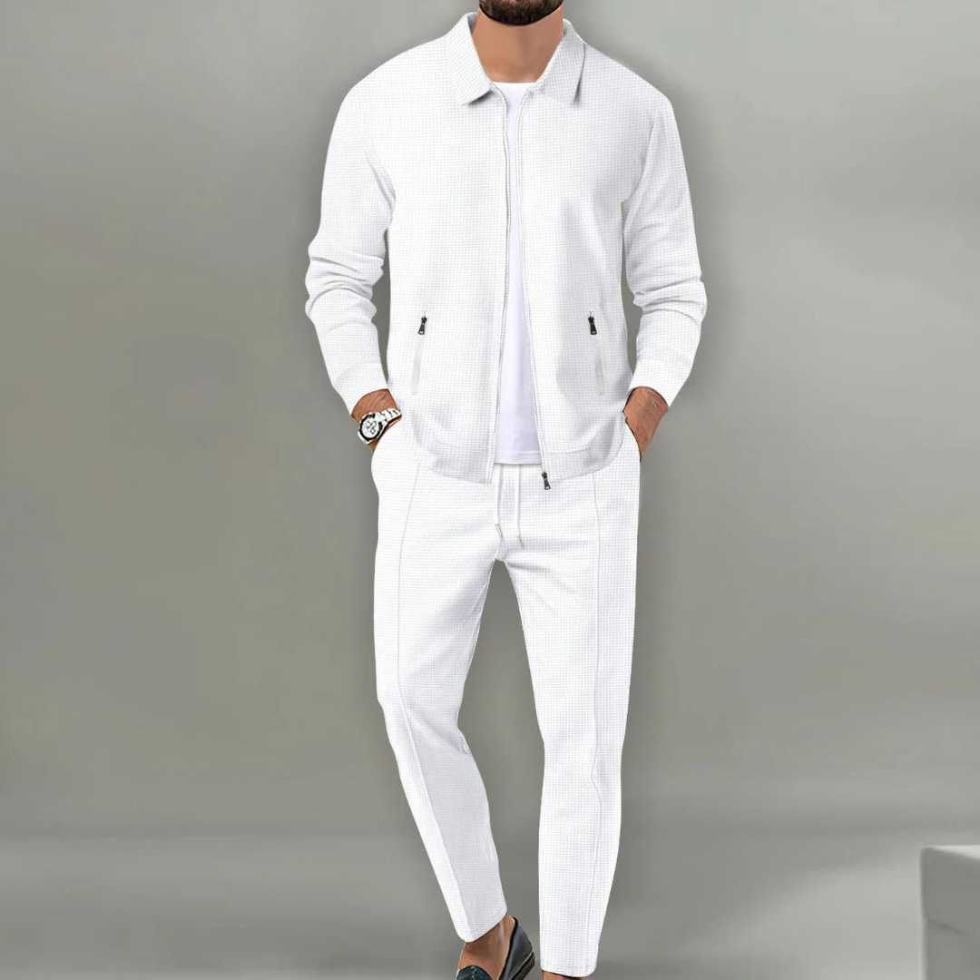 Daan | Premium outfitset | polovest en bijpassende chino broek in de kleur Wit voor heren in Casual stijl ideaal voor de zomer.