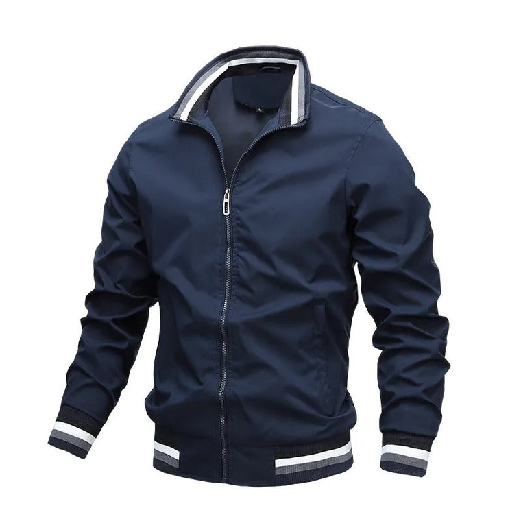Daan | Sportieve gestreepte heren tussenjas in de kleur Blauw voor heren in stijl ideaal voor de lente.