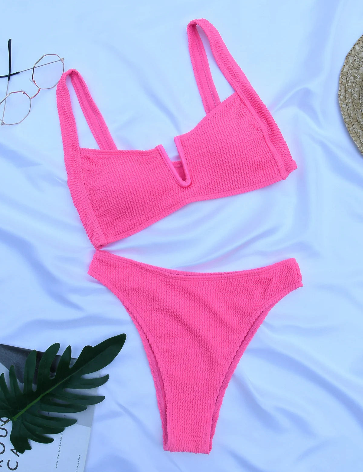 Dante | Stijlvolle & klassieke geribbelde bikini in de kleur Lichtblauw voor dames in Beach stijl ideaal voor de zomer.