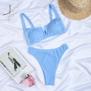 Dante | Stijlvolle & klassieke geribbelde bikini in de kleur Lichtblauw voor dames in Beach stijl ideaal voor de zomer.