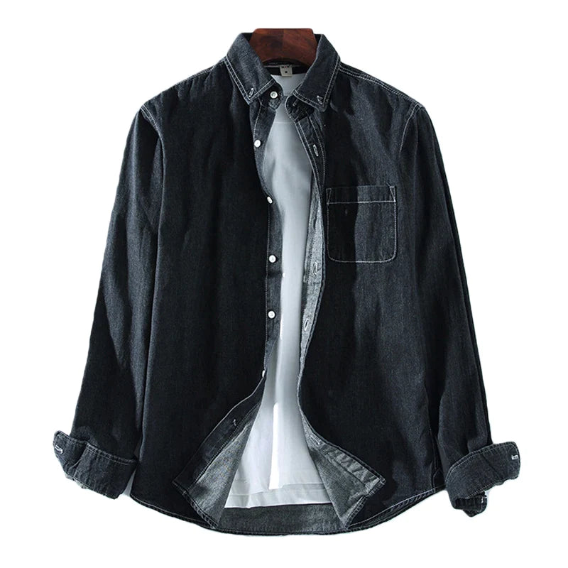 Denim overhemd in de kleur Zwart voor heren in stijl ideaal voor de lente.