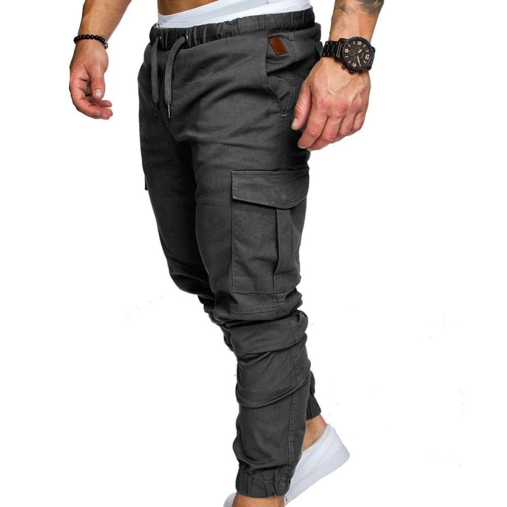 Heren cargo broek - een perfecte combinatie van stijl en functionaliteit voor elke gelegenheid. Gemaakt van duurzame en ademende materialen voor langdurig comfort. Geschikt voor zowel casual als formele slijtage, een essentieel kledingstuk in elke garderobe.