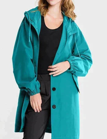 Dry | Waterdichte regenjas met knopen en capuchon in de kleur Blauw voor dames in Outdoor stijl ideaal voor de herfst.
