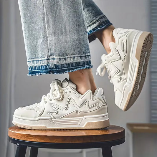 Lage sneakers met zigzag patroon