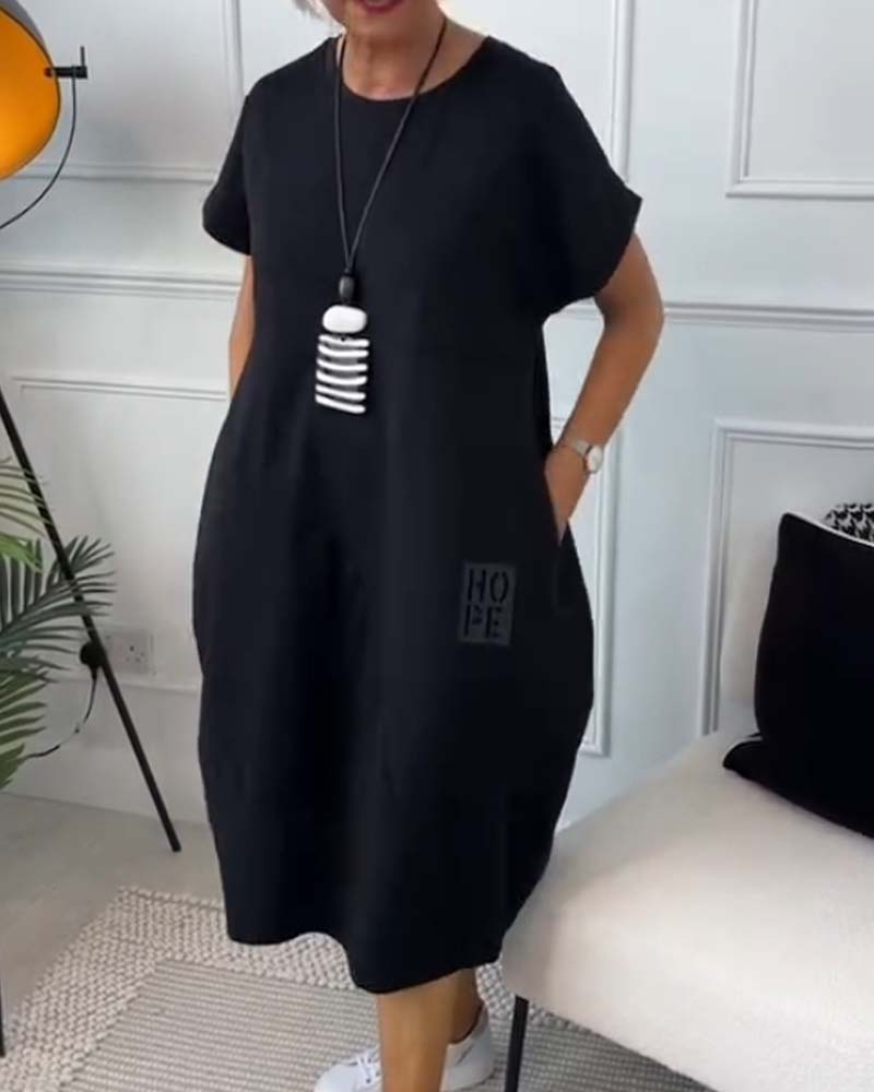 Eenvoudig mouwloos vrijetijdsjurkje in de kleur Zwart voor dames in stijl ideaal voor de herfst.