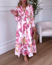 Elegante bedrukte maxi jurk met lange mouwen en V-hals in de kleur Roze voor dames in stijl ideaal voor de herfst.