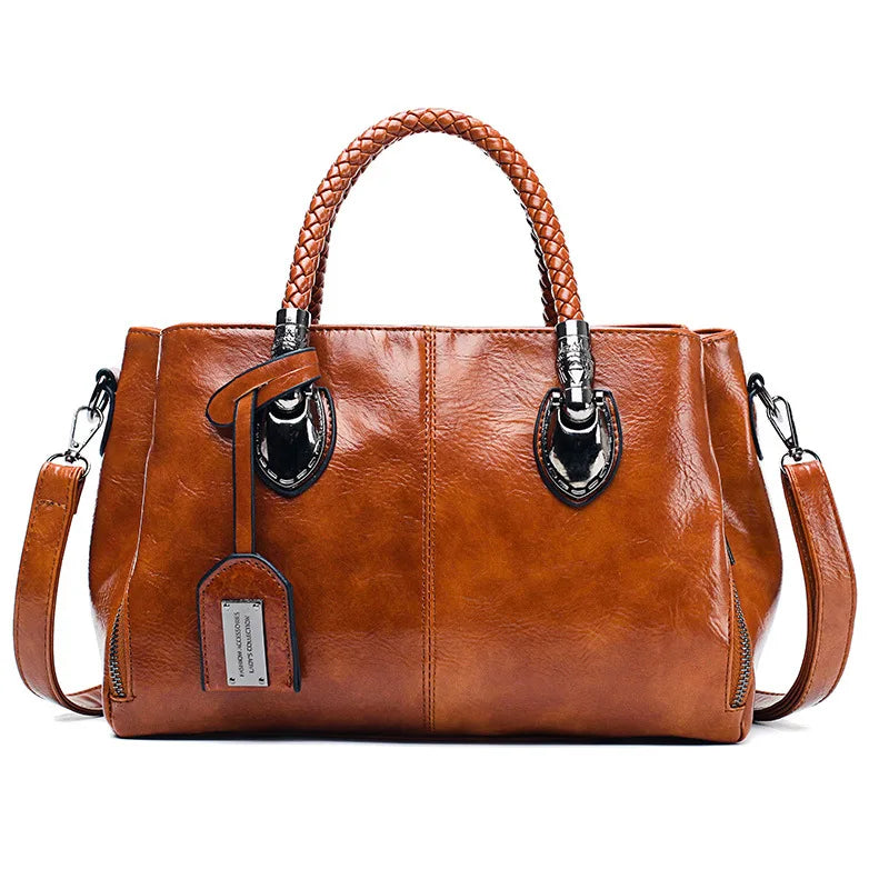 Grote leren tas - een perfecte combinatie van ruimte, luxe en elegantie. Gemaakt van hoogwaardig leer, met een ruim en georganiseerd interieur, is deze tas ideaal voor werk en vrije tijd. Voeg een vleugje praktische luxe toe aan elke outfit!