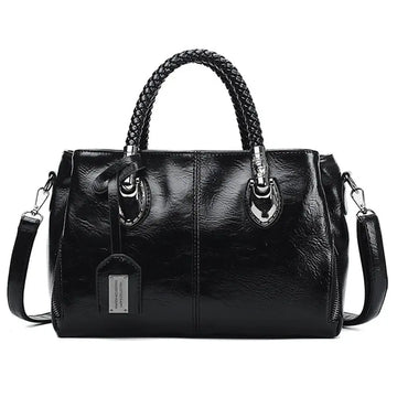 Grote leren tas - een perfecte combinatie van ruimte, luxe en elegantie. Gemaakt van hoogwaardig leer, met een ruim en georganiseerd interieur, is deze tas ideaal voor werk en vrije tijd. Voeg een vleugje praktische luxe toe aan elke outfit!