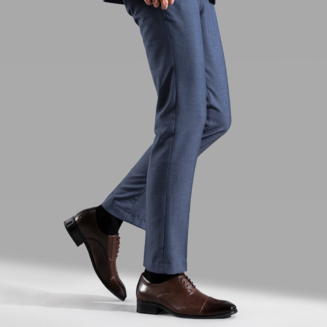Erik | Klassieke leren schoenen in de kleur Zwart voor heren in Heritage stijl geschikt voor alle seizoenen.