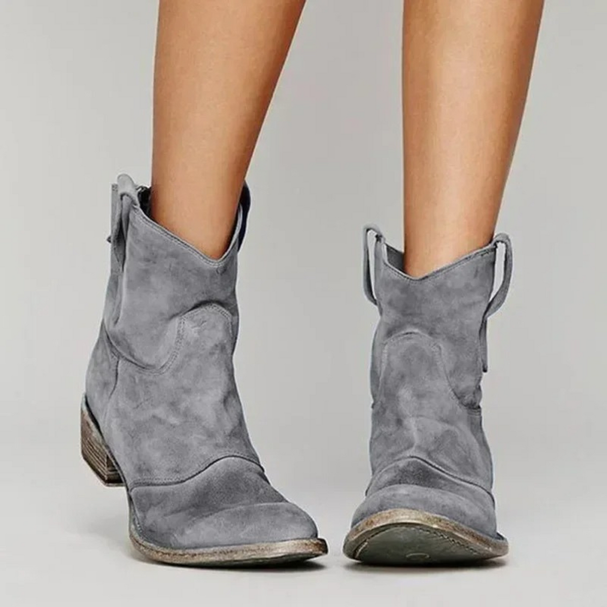Esmée | Lederen cowboylaarzen voor dames in diverse kleuren in de kleur Grijs voor dames in stijl ideaal voor de herfst.