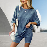 Eva | Casual 2-delige set in de kleur Blauw voor dames in stijl ideaal voor de zomer.