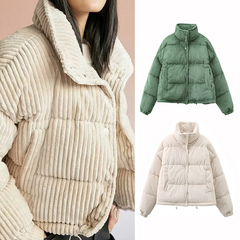 Eva | Winter bomberjack in de kleur Groen voor dames in Streetwear stijl ideaal voor de winter