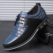 Everymans Elegance Schoen in de kleur Blauw voor heren in stijl geschikt voor alle seizoenen.