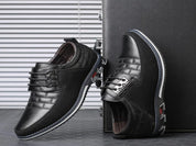 Everymans Elegance Schoen in de kleur Zwart voor heren in stijl geschikt voor alle seizoenen.