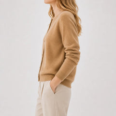 Cardigan met knopen en ribgebreide details