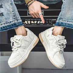 Lage sneakers met zigzag patroon
