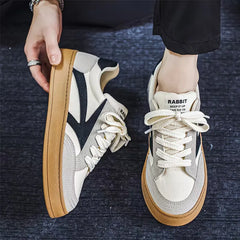 Lage sneakers met lace-up sluiting