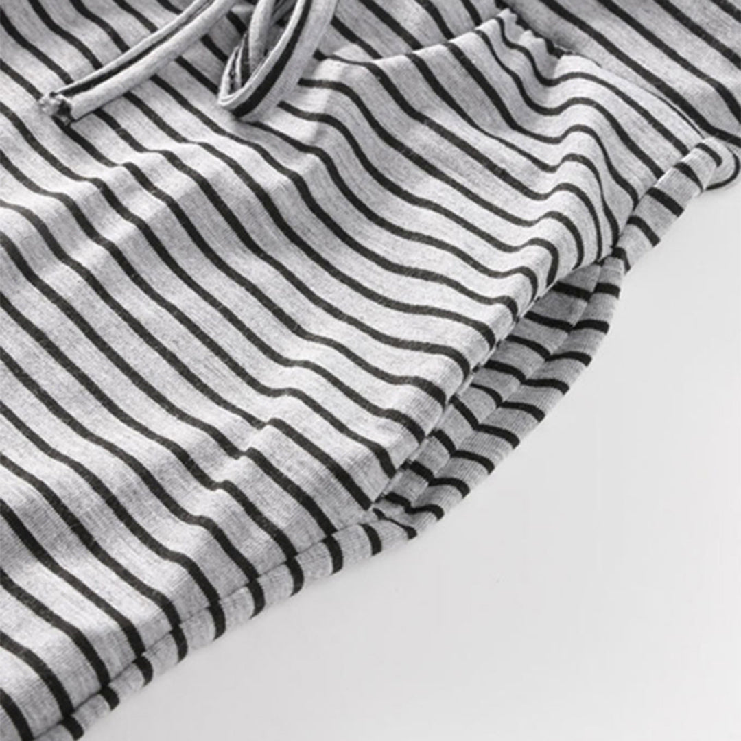 Femke | Stijlvolle Relaxbroek in de kleur Grijs voor dames in Lounge stijl geschikt voor alle seizoenen.