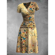 Femke | Zomerjurk met print in de kleur Bruin voor dames in Streetwear stijl ideaal voor de zomer.