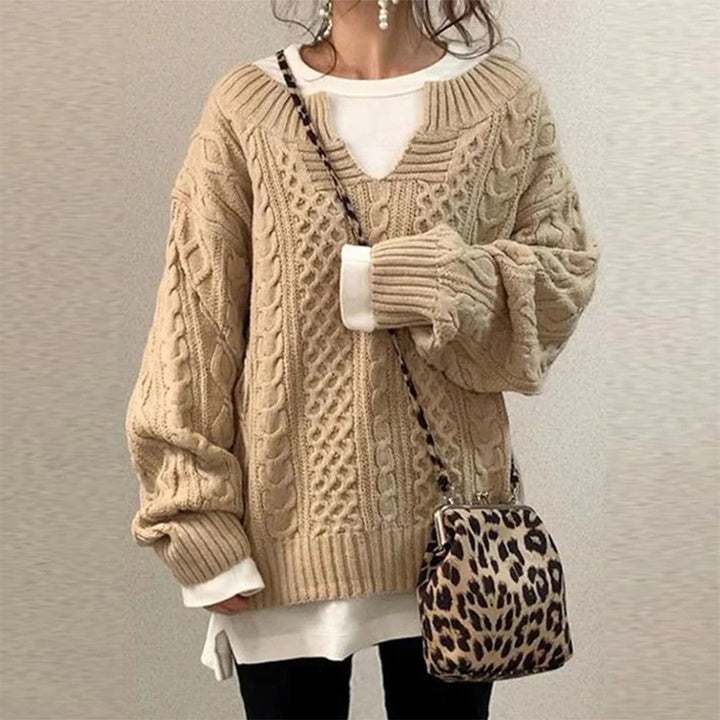 FEMM | Casual gebreide damestrui in de kleur Khaki voor dames in Casual stijl ideaal voor de herfst.