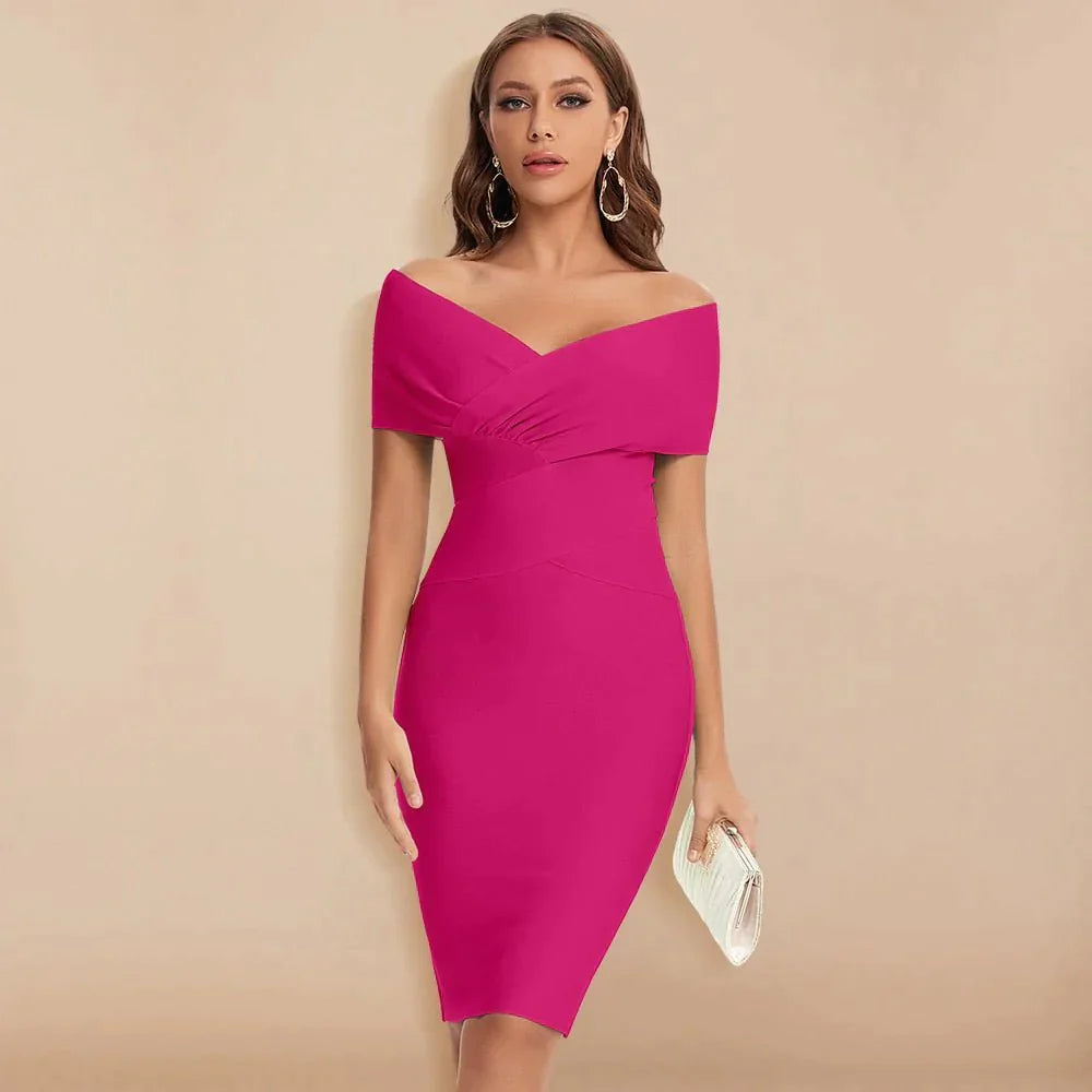 Fenna | Eigentijdse jurk in de kleur Roze voor dames in stijl ideaal voor de lente.