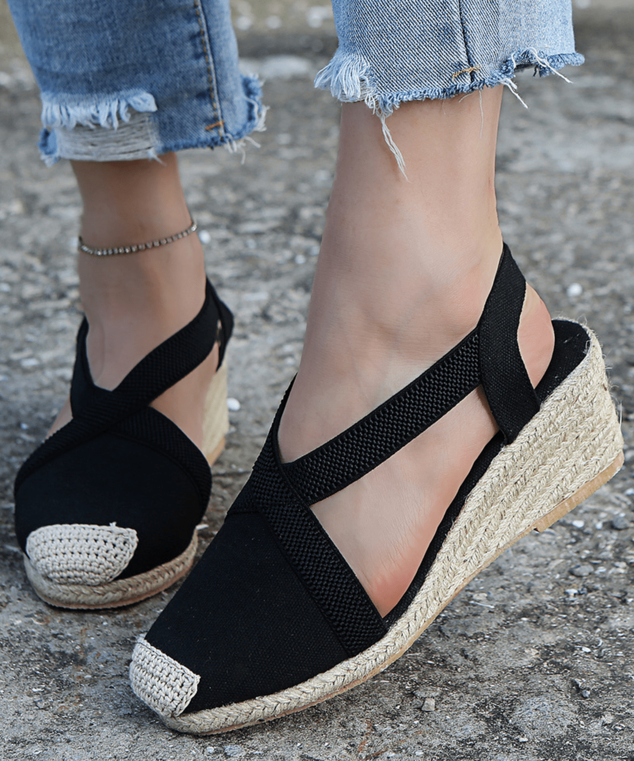 Fenne | Enkelband canvas espadrilles in de kleur Zwart voor dames in Beach stijl ideaal voor de lente.