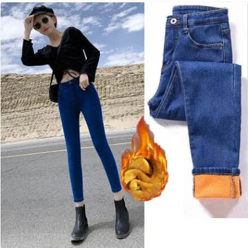Fieke | Warm gevoerde damesjeans in de kleur Blauw/Geel voor dames in stijl geschikt voor alle seizoenen.