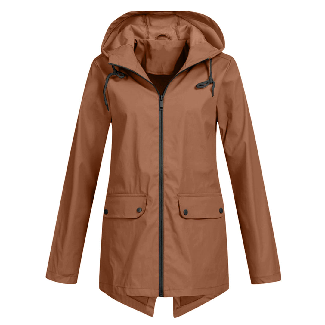 Fleur | Elegante damesjas gladde stof in de kleur Koffie voor dames in stijl ideaal voor de herfst.