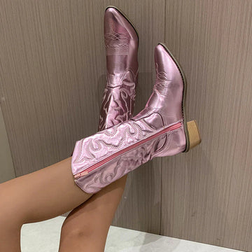 Metallic cowboy laarzen - een perfecte combinatie van elegantie en trendy fashion. Met een vleugje glamour, comfortabel design en veelzijdige styling-opties zijn deze laarzen ideaal voor dagelijks gebruik. Maattabel beschikbaar als richtlijn voor verschillende EU maten.