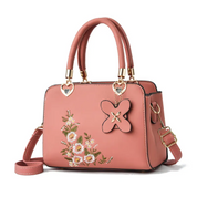 Flora Crossbody Tas | Met prachtig borduursel in de kleur Roze voor dames in stijl geschikt voor alle seizoenen.