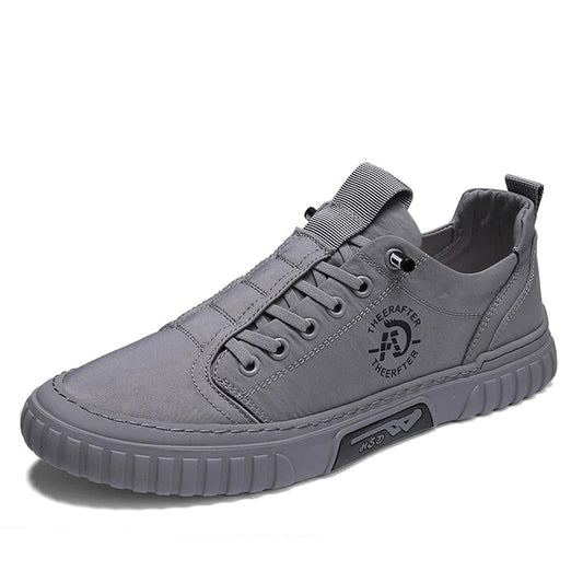 Gaspar | Casual sneakers van ijszijde in de kleur Grijs voor heren in stijl ideaal voor de herfst.