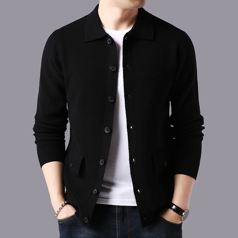 Gebreid vest met zakken in de kleur Zwart voor heren in stijl ideaal voor de herfst.