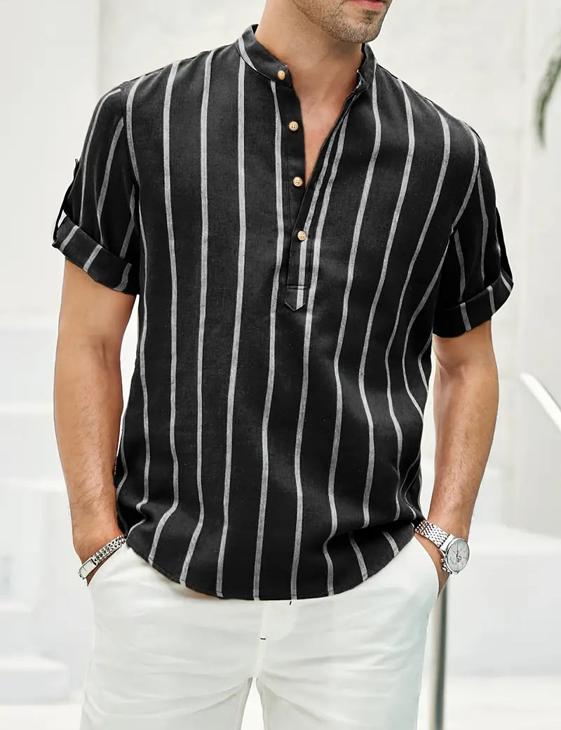 Gestreepte overhemd in de kleur Zwart voor heren in stijl ideaal voor de lente.