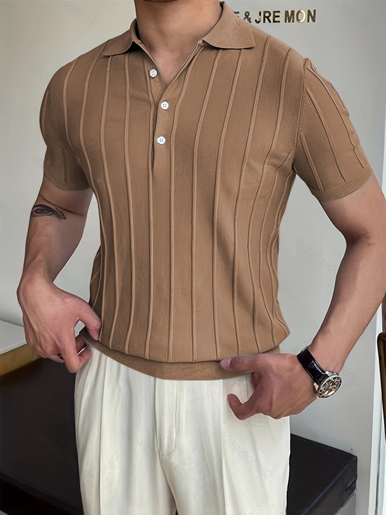 Gestreepte Polo in de kleur Lichtbruin voor heren in Casual stijl geschikt voor alle seizoenen.