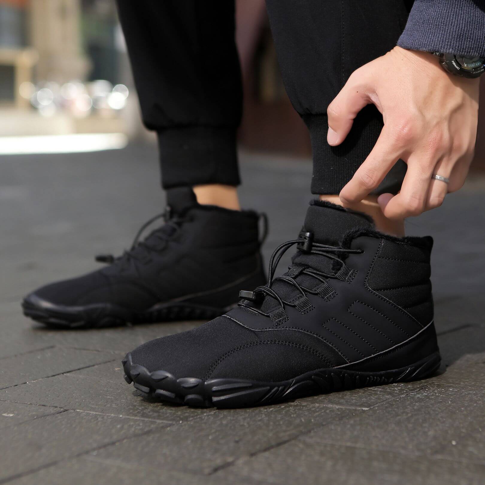 Gezonde, warme en waterbestendige blotevoetschoenen in de kleur Grijs voor heren in stijl ideaal voor de herfst.