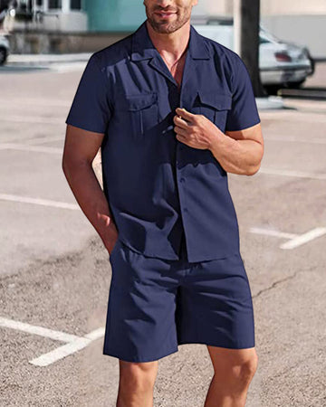 Herenoverhemd en korte broek in de kleur Donkerblauw voor heren in stijl ideaal voor de lente.