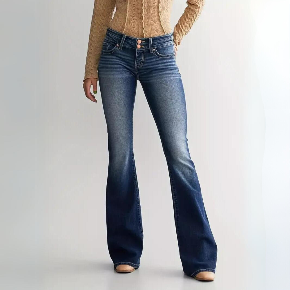 hilary-stijlvolle-flared-broek-babyblauw-deqalli.png