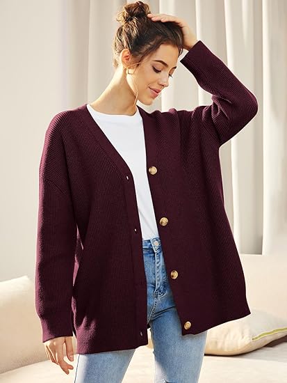 Ilse Jacobsen | Lichte cardigan met V-hals en knoopjes in de kleur Marineblauw voor dames in stijl ideaal voor de winter