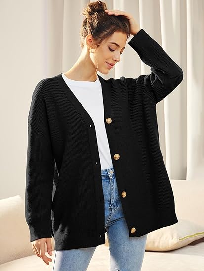 Ilse Jacobsen | Lichte cardigan met V-hals en knoopjes in de kleur Marineblauw voor dames in stijl ideaal voor de winter