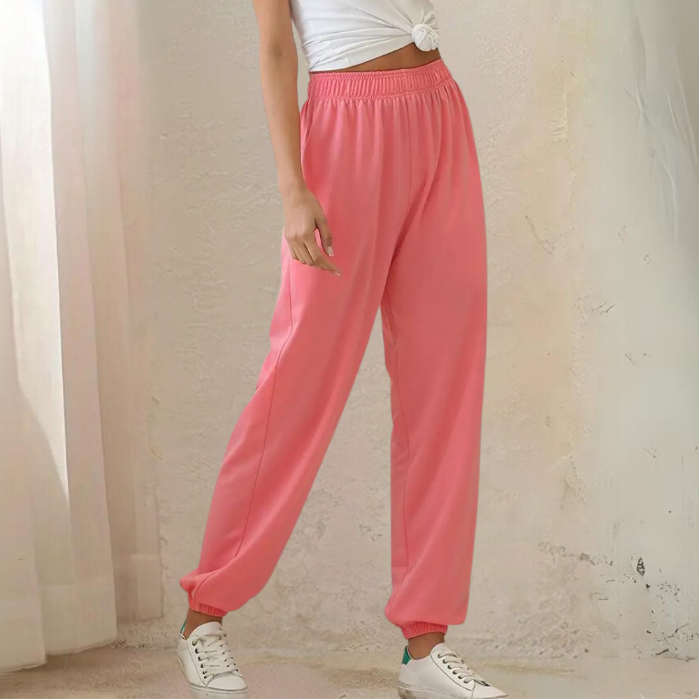 Jacintha | Stijlvolle broek met elegance in de kleur Roze voor dames in stijl ideaal voor de herfst.