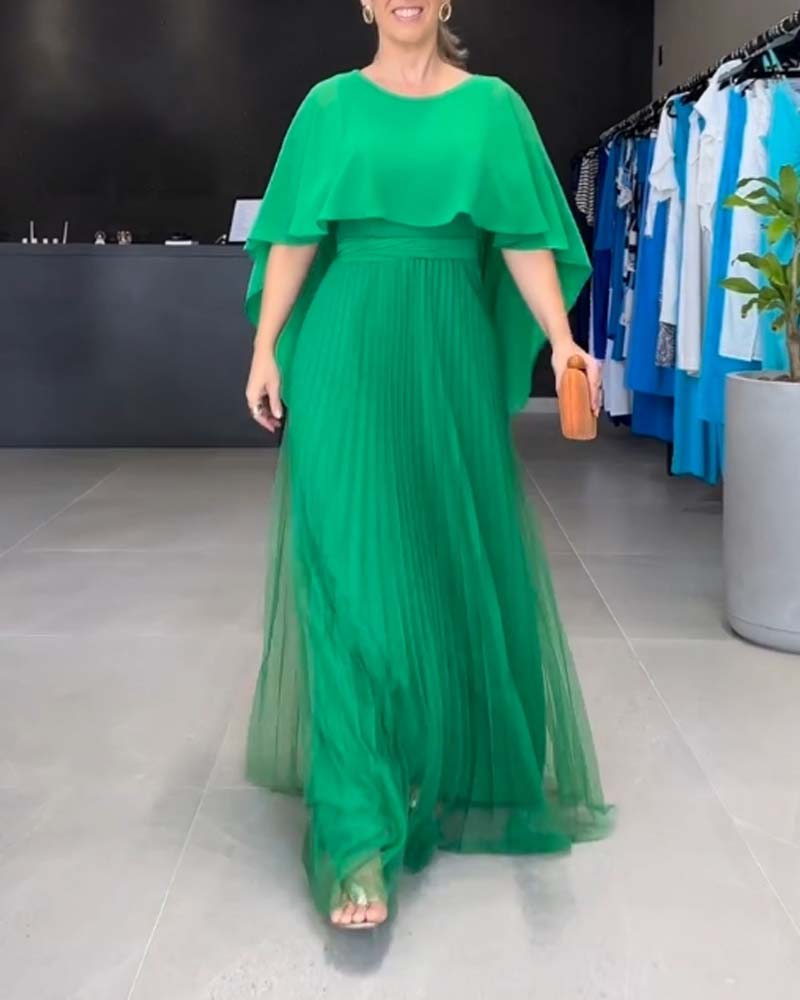 Jacobine | A-lijn Maxi Jurk met ronde hals in de kleur Roze voor dames in stijl ideaal voor de lente.