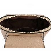 Jade Crossbody Tas | Compact & Stijlvol in de kleur Khaki voor dames in stijl geschikt voor alle seizoenen.