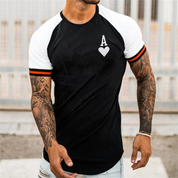 Stijlvolle heren T-shirt met opvallend logo design, gemaakt van hoogwaardige materialen voor ultiem comfort en kwaliteit. De prachtige pasvorm voegt een trendy uitstraling toe aan je dagelijkse outfits.