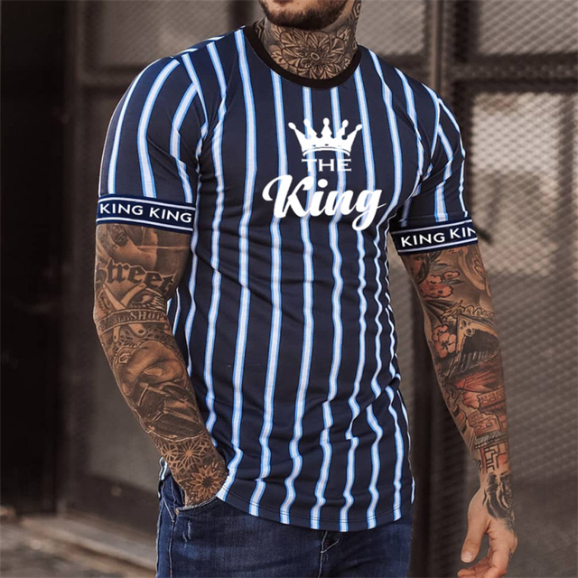 Stijlvolle heren T-shirt met opvallend logo design, gemaakt van hoogwaardige materialen voor ultiem comfort en kwaliteit. De prachtige pasvorm voegt een trendy uitstraling toe aan je dagelijkse outfits.
