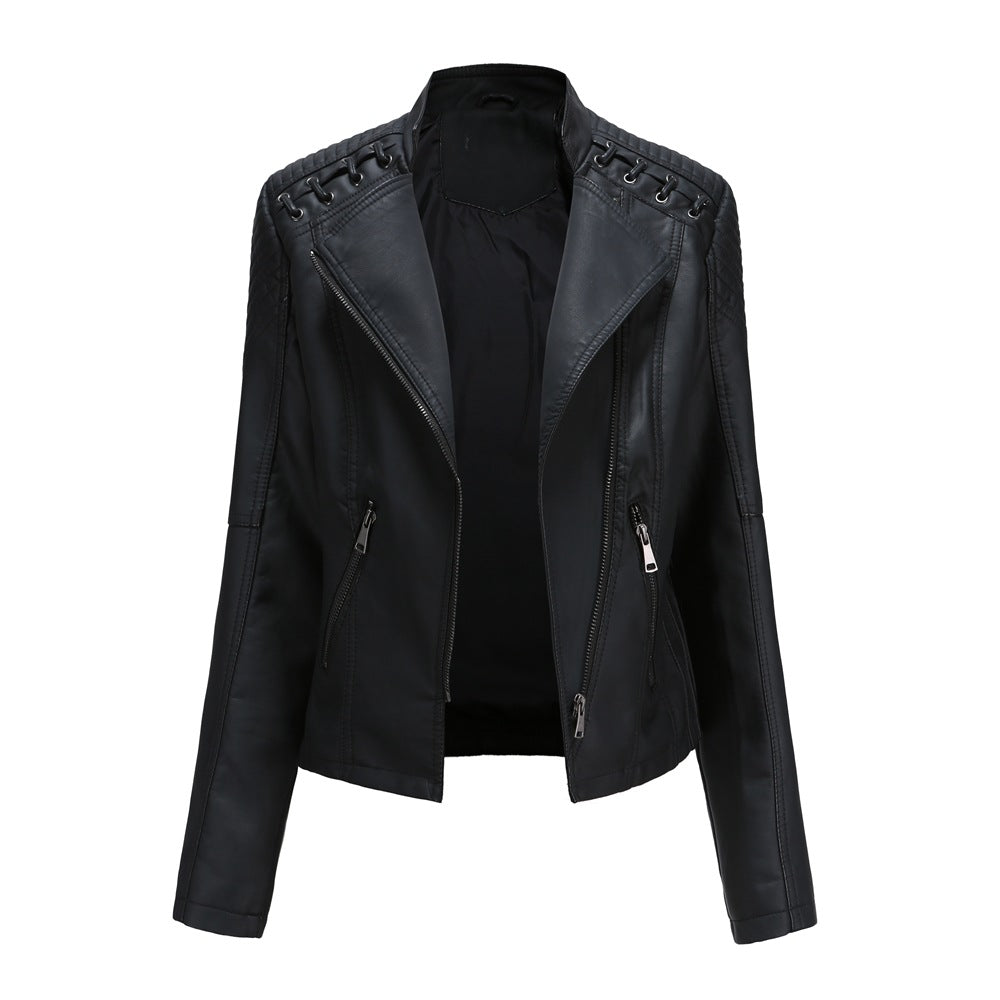 Jas Van Vegan Leather in de kleur Zwart voor dames in stijl ideaal voor de herfst.