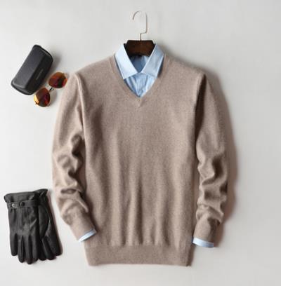 Jasper | Stijlvolle herentrui van kasjmier in de kleur Beige voor heren in Heritage stijl ideaal voor de herfst.