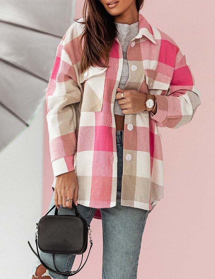 Johanne | Modieus Oversized Blouse in de kleur Roze voor dames in Streetwear stijl ideaal voor de herfst.